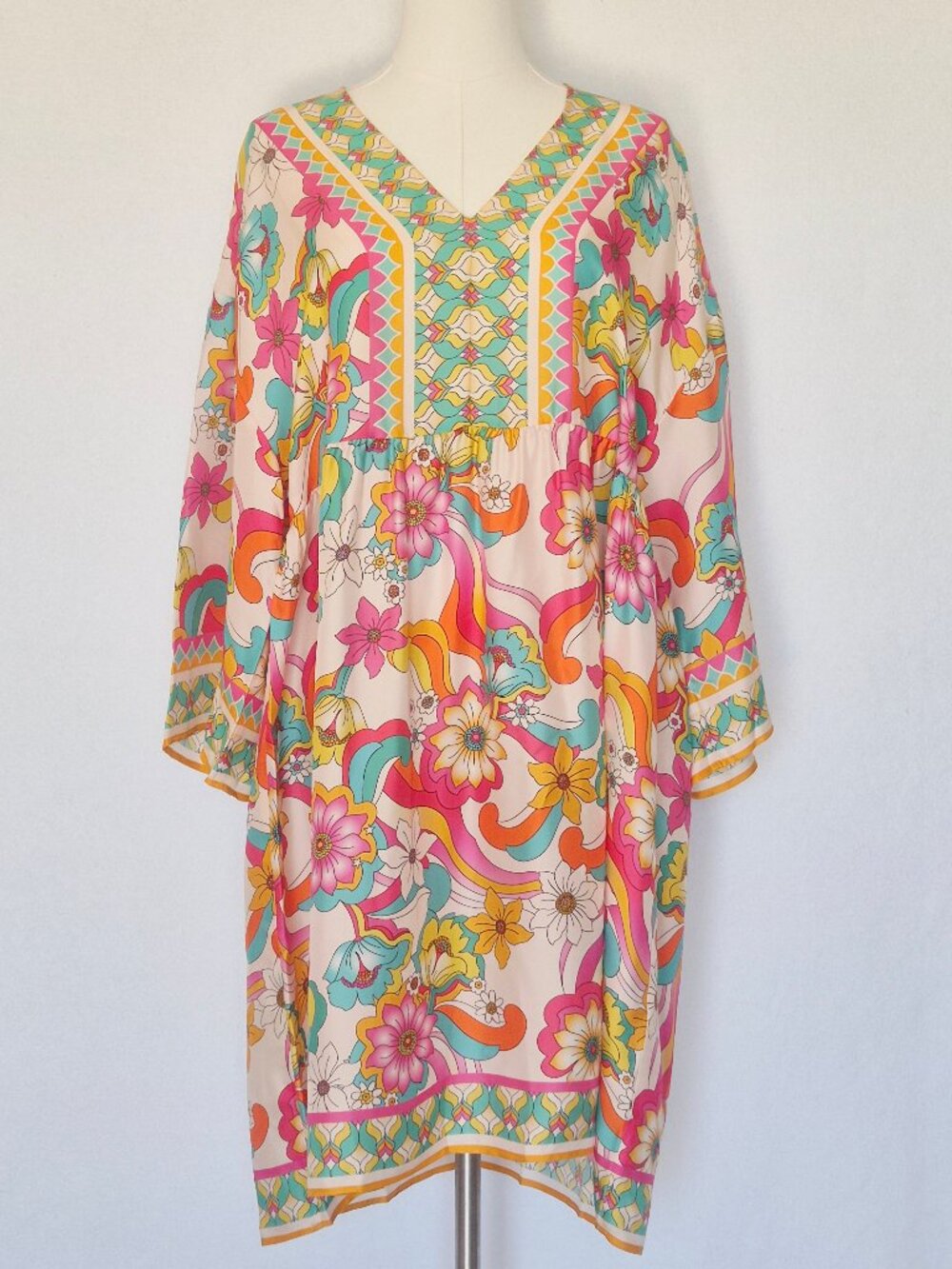 NEW Johnny Was Jade $350 Barbara Silk Blend Prismatic Dream Mini Dress